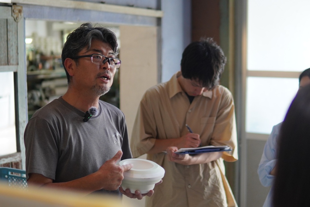 量産と小ロットの両立が生み出す～晋山窯ヤマツの「世話焼き」サプライチェーン～